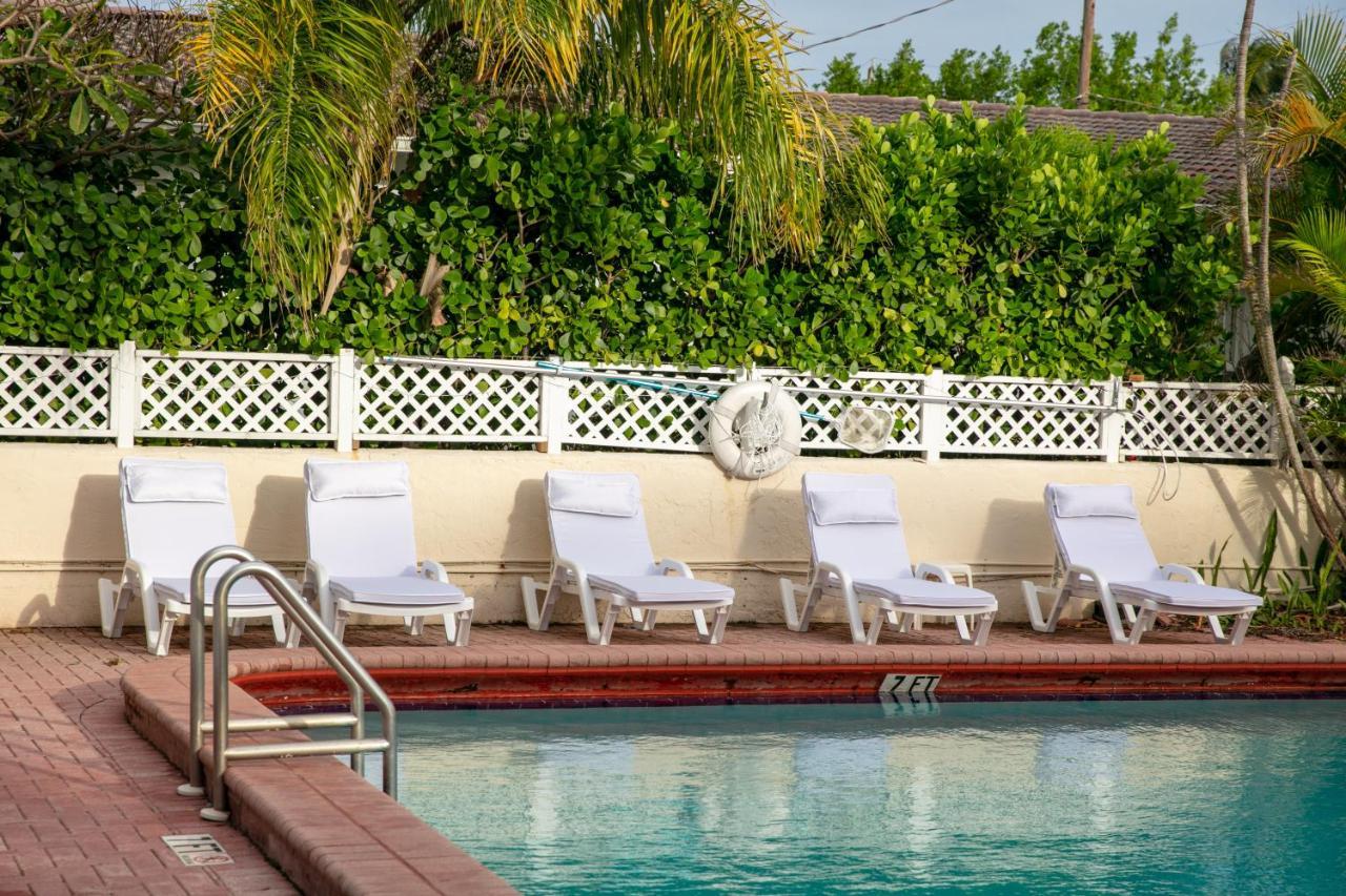 Comfort Inn Oceanside Deerfield Beach Exterior foto